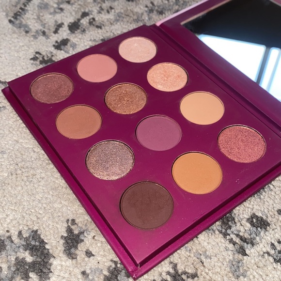 Colourpop “You Had Me at Hello” Palette - Picture 3 of 4